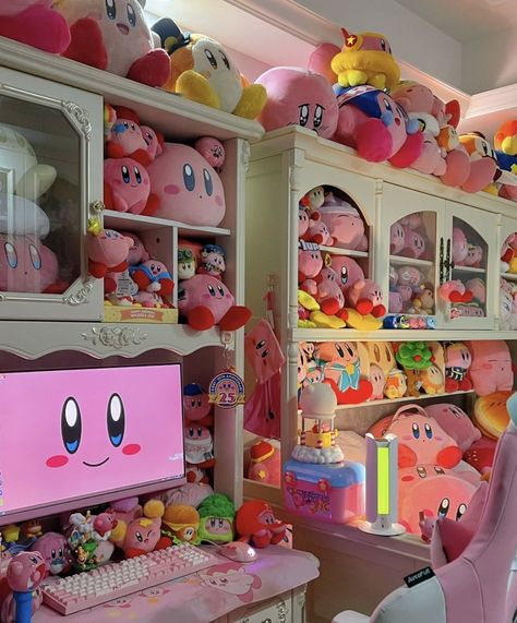 Kirby Bedroom Ideas, Kirby Themed Room, Kirby Room Ideas, Kirby Room Decor, Kirby Bedroom, Kirby Core, Kirby Room, Kirby Merch, Kirby Aesthetic