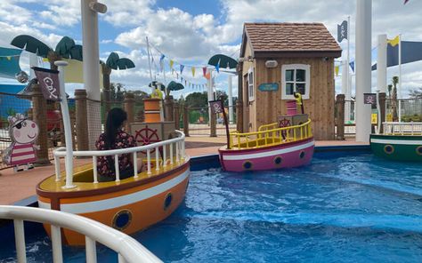 What You Need to Know About the World's First Peppa Pig Theme Park Peppa Pig Theme Park Florida, Peppa Pig Park, Peppa Pig World Florida, Dti Theme Amusement Park, Peppa Pig Theme Park, Theme Park Planning, Peppa Pig World, Disney Restaurants By Park, Florida Theme Parks