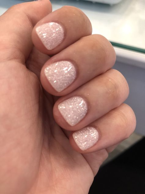 #nexgen #gelpowder #dippednails #g44 #sparkles #manicure #nails Dip Sparkle Nails, Sparkle Dip Nails, Gel Powder, Dip Nails, Sparkle Nails, Great Nails, Manicure Nails, Dip Powder Nails, Dipped Nails