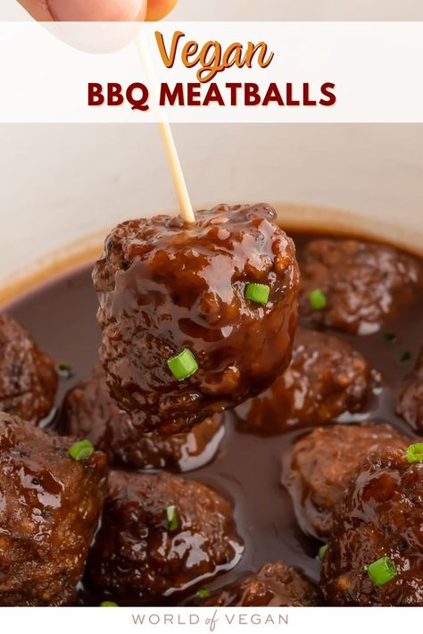 Holiday Vegan Grape Jelly & BBQ Meatballs Vegan Crockpot Meatballs, Vegan Bbq Meatballs, Bbq Sauce Meatballs, Bbq Jelly Meatballs, Jelly Bbq Meatballs, Grape Jelly Bbq Meatballs, Vegan Party Food Ideas, Cocktail Meatballs Crockpot, Barbeque Meatballs