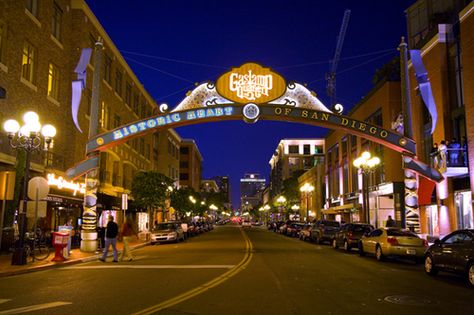 San Diego, Gaslamp District. Been There! San Diego Gas Lamp District, San Diego Gaslamp, San Diego Attractions, San Diego Vacation, San Diego Travel, Gas Lamp, Real Estat, California Girl, Downtown San Diego