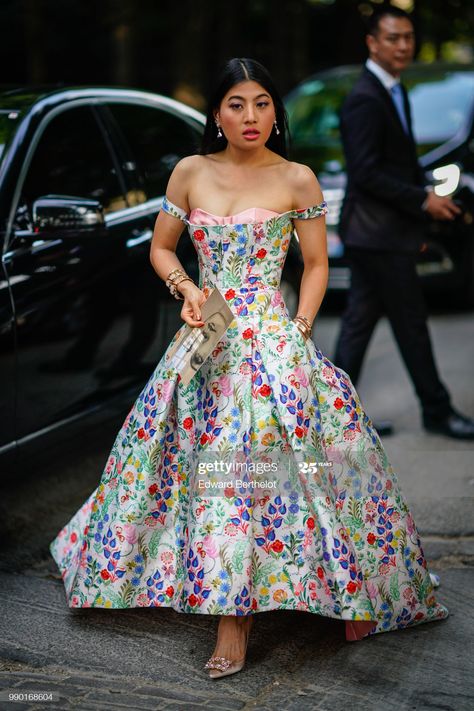 Princess Sirivannavari, Thailand Princess, Thai Silk Dresses, Haute Couture Gowns, Mini Skirt Dress, Couture Mode, Crown Princess Victoria, Multicolor Dress, Vogue Magazine