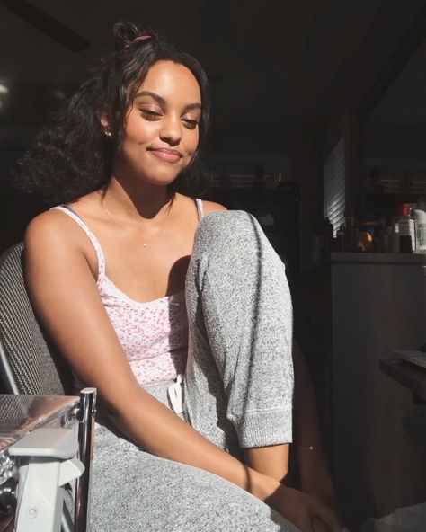 Ruth B. on Instagram: “me current fav song (lover- taylor swift)” Song Lover, Ruth B, Lover Taylor, Teddy Bear Wallpaper, Pretty Knives, Fav Song, Grl Pwr, Pretty Ppl, Les Miserables