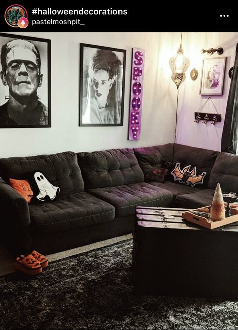 Pastel Goth Living Room, Goth Couch, Goth House Aesthetic, Gothic Couch, Gothic Bedrooms, Gothic Living Rooms, Goth Living Room, Guarded Heart, Goth Apartment