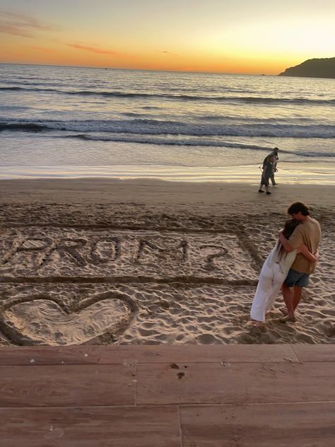 #beach #snrprom #promposal #promposalideas Beach Promposal, Prom Posters, Prom Proposal, Sea World, Prom, Quick Saves