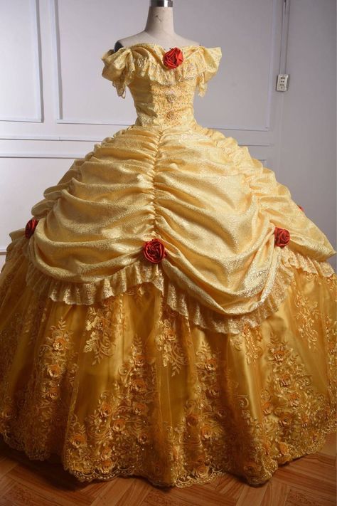 Belles Dress Beauty And The Beast, Belle Dress Costume, Beauty And The Beast Quince, Disney Cosplay Costumes, Beauty And The Beast Dress, Princess Belle Costume, Princess Belle Dress, Belle Outfit, Beauty And The Beast Disney