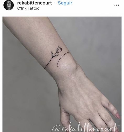 Arm Ring Tattoo Woman, Simple Bracelet Tattoo, Delicate Bracelet Tattoo, Armband Tattoo Frau, Braclet Tattoo, Tattoos Pulseras, Ankle Band Tattoo, Wrap Around Wrist Tattoos, Wrist Tattoos Girls