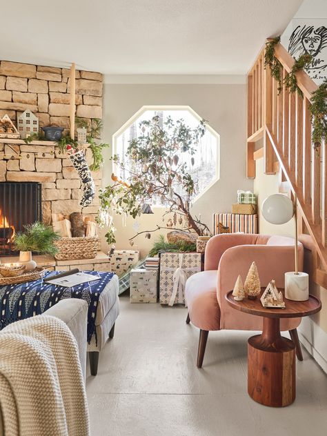 Inside Orlando Soria’s Holiday-Decorated Cabin in California | Architectural Digest Multiple Christmas Trees, Orlando Soria, Manzanita Branches, Welcome To Christmas, Bright Decor, Small Apartment Decorating, Mountain Cabin, California Homes, Metal Homes