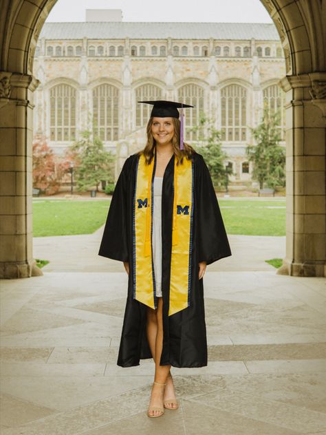 UofM Grad Pics | University of Michigan Graduation Picture | University of Michigan Senior Photos | Senior Photo Inspo | Senior Photo Inspiration | Senior Photo Ideas Umich Graduation Photos, University Of Michigan Graduation, College Grad Dresses, Senior Pictures Dresses, Senior Photo Inspiration, Brick House Exterior, School Pics, College Graduation Pictures, Grad Pic