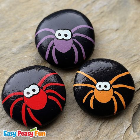 Spider painted rocks Rock Painting Spider, Halloween Rock Painting Ideas Easy, Halloween Rock Painting Ideas, Halloween Rock Painting, Yarn Monsters, Bunny Coloring, Charlotte's Web, Halloween Rocks, Bunny Coloring Pages