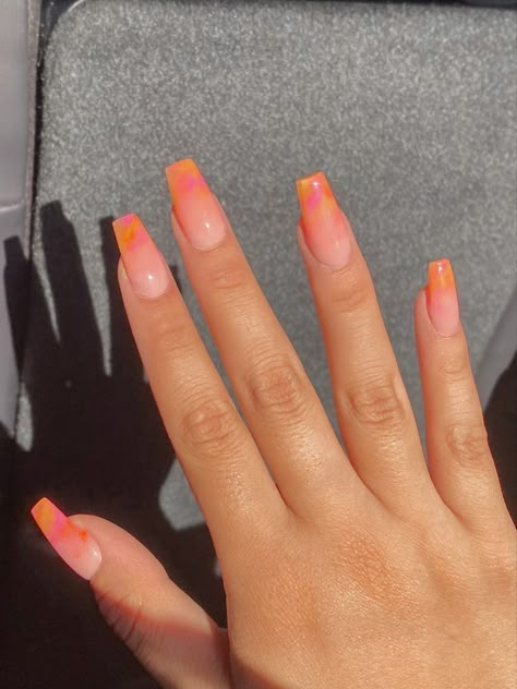 Nail Inspo Summer Ombre, Peach Nails, Tropical Nails, Summery Nails, Acrylic Nails Coffin Short, Summer Acrylic Nails, Pink Nail, Square Acrylic Nails, Fire Nails