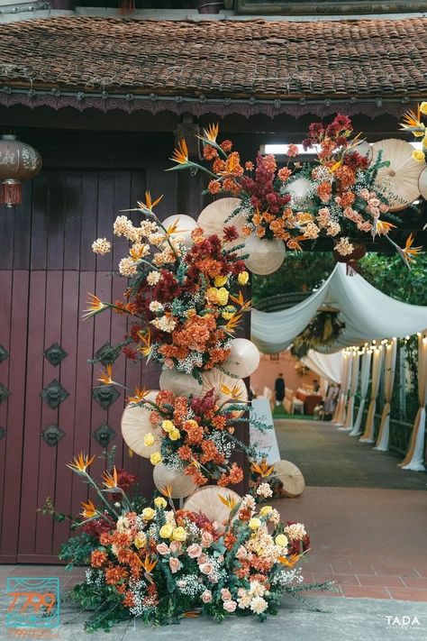 Flower Entrance, Sangjit Decoration, Entrance Wedding, Asian Wedding Decor, Wedding Gate, Filipiniana Wedding, Vietnam Wedding, Flower Backdrop Wedding, Wedding Color Pallet