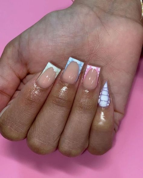 Braiders Nails Set, Square Nails With Stiletto Pinky, Braiders Nails, Braider Nails, Braids Styling, Ombre Acrylic Nails, Simple Gel Nails, Colorful Nails, Work Nails