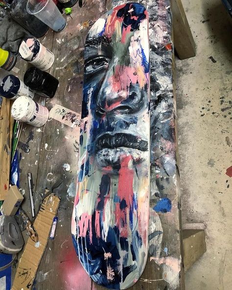 Spray Paint Skateboard Decks, Skateboard Deck Painting, Painted Skateboard Decks Art, Painting On Skateboard, Skateboard Painting Ideas, Painted Skateboard Decks, Dean Instagram, Skateboard Painting, Sk8er Boi