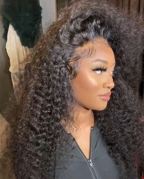 Curlyme Hair on Instagram: “Stylist @sbhairruk She is so pretty!!!! 😍😍😍 Hair from @curlyme_com : Mongolian water wave 180% Density 26inch 13x4 frontal Wig ✨Code:…” Curlyme Hair, Frontal Wig, Water Waves, Pretty Hair, Braids Hairstyles, Aesthetic Hair, Frontal Wigs, So Pretty, Apartment Decor