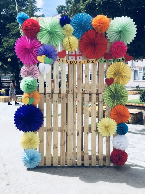 Culinary Festival Flower Festival Decoration, Summer Festival Decorations, Spring Festival Ideas School, Festival Event Ideas, Festival Birthday Party Ideas, Festival Decorations Outdoor, Spring Festival Ideas, Festival Backdrop, Stall Decorations