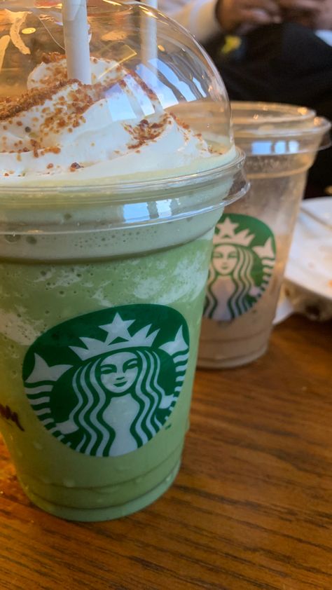 Starbucks Prank Pictures, Starbucks Prank, Starbucks Asthetic, Prank Pictures, Prank Photos, Pranks Pictures, Starbucks Matcha, Boyfriend Pranks, Food Captions