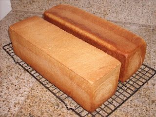 Diary of an Iron Homemaker: Whole Wheat Pullman Bread Sourdough Sandwich Bread Recipe, Pullman Bread, Sourdough Bread Sandwiches, Wheat Bread Recipe, Japanese Bread, Homemade Sandwich, Sourdough Sandwich, Wheat Recipes, Sandwich Bread Recipes