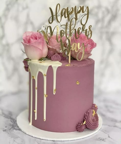 Birthday Cake Ideas For Adults Women, Classic Birthday Cake, White Buttercream Frosting, Golden Birthday Cakes, Modern Birthday Cakes, Classic Birthday, There's No Tomorrow, Birthday Cake For Mom, Birthday Cake For Husband