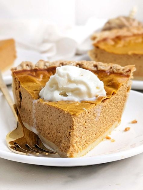 Protein Pumpkin Pie – Soft, Creamy and So Good! Pumpkin Slab Pie, Low Carb Thanksgiving, Vegan Sweet Potato Pie, Spiced Whipped Cream, Thanksgiving Pie Recipes, Perfect Pumpkin Pie, Slab Pie, Best Pumpkin Pie, Homemade Pumpkin Pie