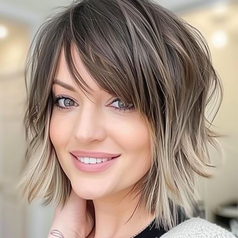 Choppy Textured Layers, Haircuts For High Hairline Women, Cute Layered Bob, Choppy Bob With Bangs Over 40, Short Hair With Side Bangs And Layers, Short Haircuts Brunette, Shattered Bob Short, Choppy Bob With Side Bangs, Choppy Long Bob Hairstyles