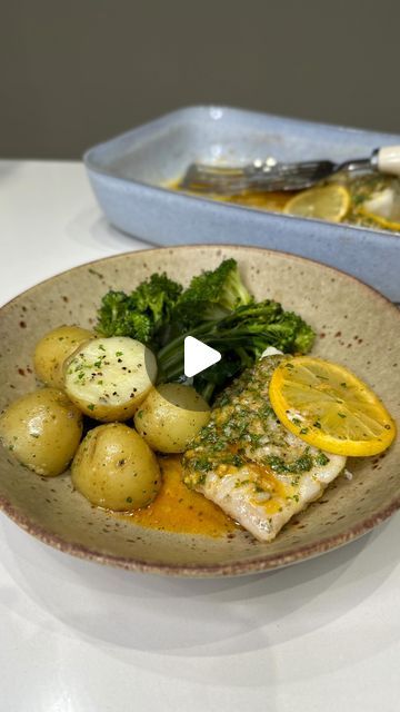 Jon Watts | Garlic Butter Baked Cod 😍 

Garlic butter anything is always a winner, and this speedy weeknight dinner is no exception!! ✨ Ready in... | Instagram Lemon Butter Cod Recipes, Lemon Butter Baked Cod Recipes, Cod In Tomato Lemon Butter Sauce, Garlic Butter Cod, Garlic Butter Baked Cod, Cod Dinner, Butter Baked Cod, Cod Fillets, Cod Fish Recipes