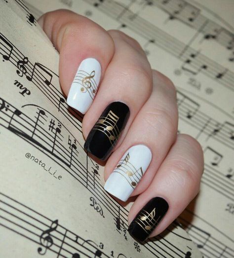 Piano Nails, Music Note Nails, Music Nail Art, Music Nails, Band Nails, Nice Nails, Pretty Nail Art, Musical Notes, Nail Art Hacks