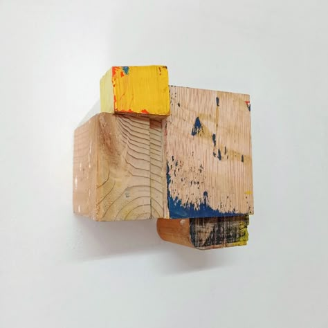 Sergio Femar Wooden Block Art, Mixed Media Collage Art, Media Collage Art, 3d Collage, Objects Art, Carving Sculpture, Art Assemblage, Sculptural Object, Art Process