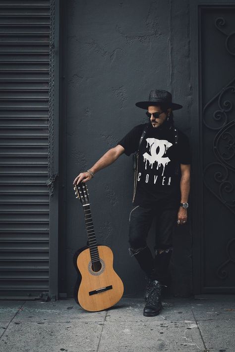 Guitar Photoshoot Male, Guitar Players Photography, Guitar Photoshoot, Musician Photoshoot, Guitarist Photography, Guitar Portrait, Music Photoshoot, Band Photoshoot, Musician Portraits