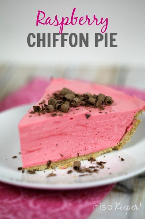 Dessert No Bake Recipes Raspberry Chiffon Pie - It Is a Keeper Summer Easy Recipes, Icebox Pies, Dessert No Bake, No Bake Pie, Chiffon Pie, No Bake Recipe, Raspberry Recipes, Bake Recipes, Perfect Pies