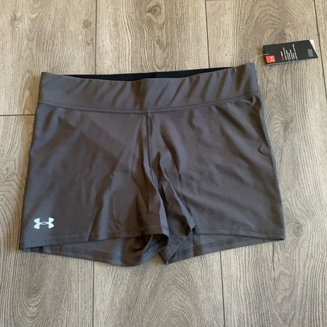 Under Armour Woman’s Compression Shorts Under Armour Shorts Women, Under Armour Spandex Shorts, Under Armor Shorts, Womens Athletic Shorts, Under Armour Running, Plus Size Workout, Black Athletic Shorts, Running Shorts Women, Black And White Shorts