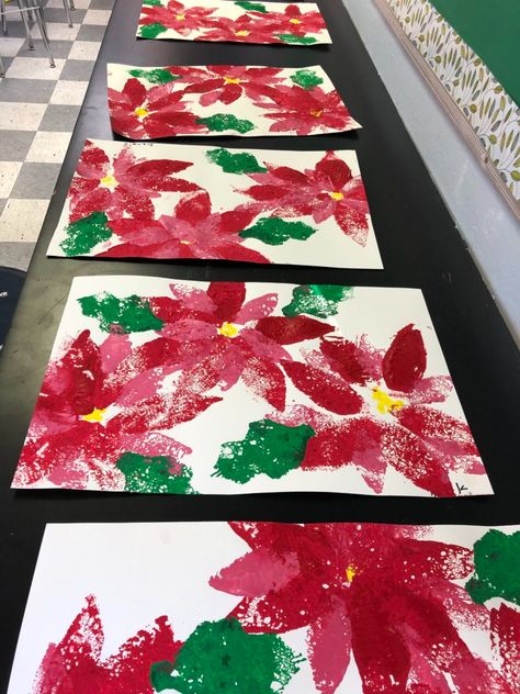 Poinsettia Crafts For Kids, Christmas Art Easy, Poinsettia Crafts, Art Projects Christmas, Advent Art, Starověký Egypt, Christmas Art Projects, Poinsettia Flowers, Winter Art Projects