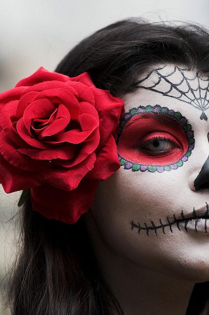 dia de los muertos with white contact Easy Costumes For Women, Sylvia Ji, Festival Of The Dead, Mexican Wallpaper, Black Contact Lenses, Day Of The Dead Mask, Mexico Day Of The Dead, Sugar Skull Face, Dead Makeup