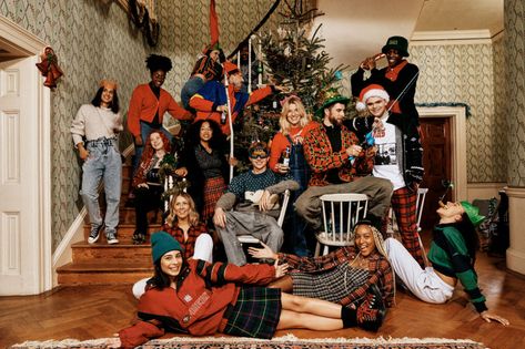 Urban Outfitters Christmas Campaign – Tom Sloan | Patricia McMahon Photography Urban Outfitters Christmas, Christmas Fashion Photography, Christmas Photography Family, Xmas Party Outfits, Ikea Christmas, Christmas Family Photoshoot, Christmas Party Ideas, Christmas Party Photo, Christmas Campaign