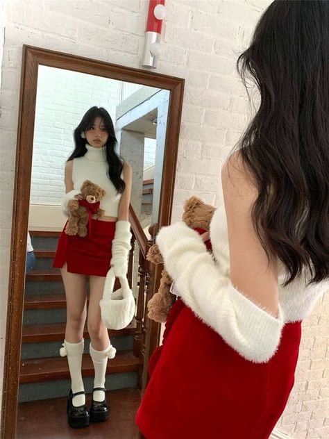 Hand Socks Outfit, Cloth Skirt Outfit, One Side Dress Outfit, What I Would Wear If I Was A Kpop Idol, Valentine’s Day Outfit Inspiration, One Sided Top Outfits, Basic Christmas Outfits, Cute Dress Outfits For School, Tops And Skirts Outfit