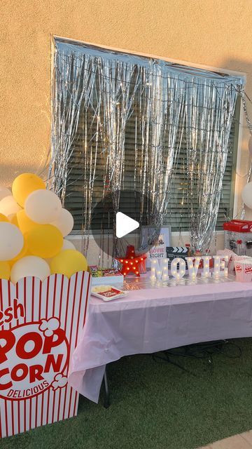 Tanairi Amador on Instagram: "Movie night party! 🎬🍿💗 This was actually the perfect theme for a nice summer night! ✨  • • • #mom #momlife #momlifebelike #momanddad #birthdayparty #birthdaydecor #partydecor #momlifestyle" Outdoor Movie Night Ideas Backyards, Outside Movie Night Party, Outdoor Movie Birthday, Movie Night Party Ideas, Outdoor Movie Party, Movie Theme Birthday Party, Outside Movie, Movie Night Ideas, Backyard Movie Party