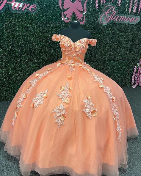 Light Colored Quinceanera Dresses, Orange Quinceanera Theme, Quinceanera Dresses Orange, Dresses For 15 Birthday, Orange Quince Dresses, Orange Quinceanera Dress, Off Shoulder Prom Dress Long, Orange Quinceanera Dresses, Orange Quince