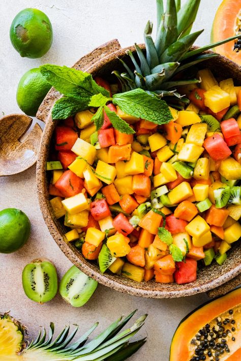 Mexican Fruit Salad, Mexican Fruit Cups, Pollo Asado Recipe, Citrus Fruit Salad, Mexican Fruit Salads, Mexican Fruit, Berry Fruit Salad, Mexican Buffet, Healthy Fruit Salad