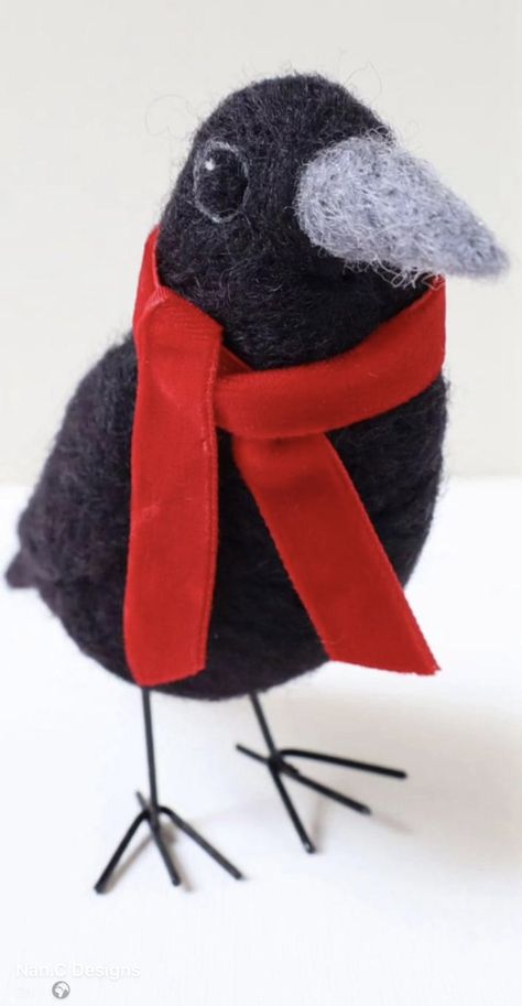 Needle Felted Raven, Felting Art, Felt Pattern, Felt Art, Needle Felted, Needle Felting, Art Projects, Felt, Pattern