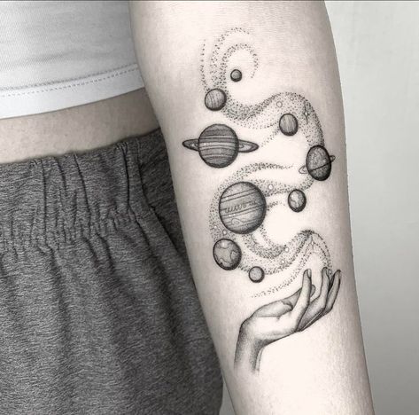 Solar System Tattoos, Tattoo Dream, Astronomy Tattoo, Solar System Tattoo, Astronaut Tattoo, Planet Tattoos, Men's Fashion Tips, Galaxy Tattoo, Blue Tattoo