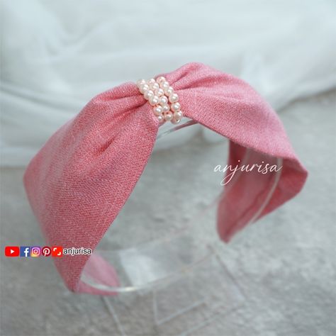 Fabric Covered Headbands, Hairband Ideas, Headband Diy, Simple Headbands, Headband Tutorial, Hard Headbands, Diy Headband, Fabric Covered, Beads