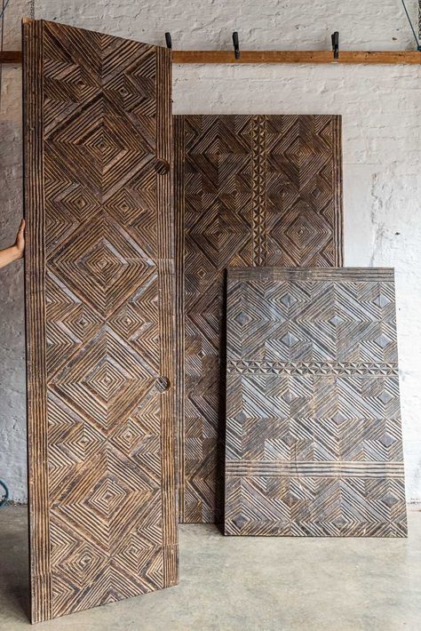 Narrow Wall Decor, Interior Columns, Carved Wood Wall Art, Craftsman Furniture, Door Design Images, Period Property, Carved Doors, Wood Carving Patterns, House On The Rock