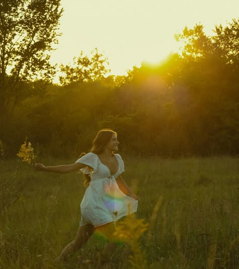 the last light of summer ✨ loved doing these senior photos so much! #authenticlovemag #unscriptedposingapp #dirtybootsandmessyhair #belovedstories #theromanticsclub #cinegrams #sarahimagazine #seniorphotos #michiganseniorphotographer #michigan #seniorinspo #777luckyfish #senioryearmagazine #cinematicphotographer #documentarystyle #visualpoetry keywords - golden hour, sunset, senior inspo, senior, senior pictures, senior photos, white dress, outfit inspo, summer, running, laughing, dancing... Untraditional Senior Pictures, Charis Core, Woods Photoshoot, Senior Photoshoot Poses, Golden Hour Sunset, Grad Shoot, Senior Photography Poses, White Dress Outfit, Summer Running