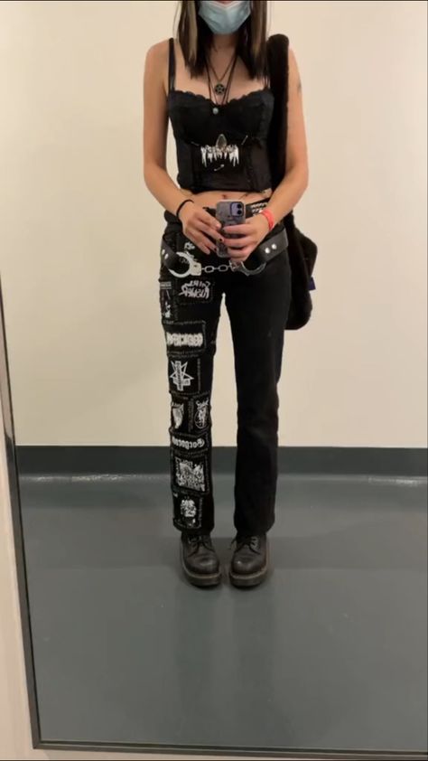 Punk Patchwork Pants, Patch Jeans Punk, Crust Pants Punk, Punk Pants Diy, Patch Pants Punk, Crust Punk Pants, Crust Pants, Punk Fashion Diy, Goth Pants