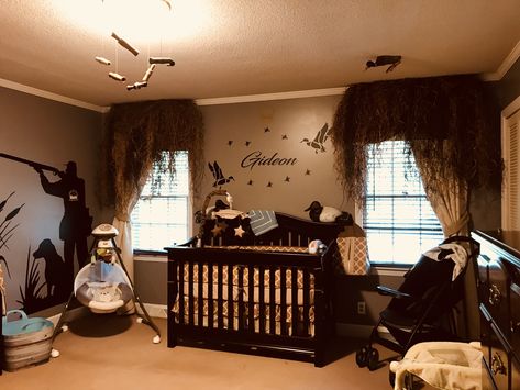 Country Baby Nursery Ideas, Country Boy Nursery Ideas, Baby Boy Nursery Country, Hunting Nursery Theme, Forrest Nursery Boy Baby, Nursery Ideas Country Theme, Country Nursery Ideas, Western Baby Boy Nursery, Black Nursery Furniture Western