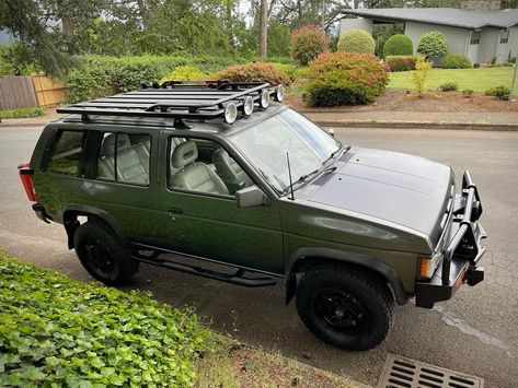 Nissan Hardbody 4x4, Nissan Terrano, Nissan Hardbody, Nissan Trucks, Overland Truck, Jeep Patriot, Nissan Pathfinder, Offroad Trucks, Toyota Tacoma