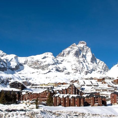 Cervinia: Ski, Relax and Eat in the Shade of the World’s Most Beautiful Mountain Cervinia Italy, Apre Ski, Eco Hotel, Best Spa, Zermatt, Best Resorts, Northern Italy, A Whole New World, Beautiful Places In The World