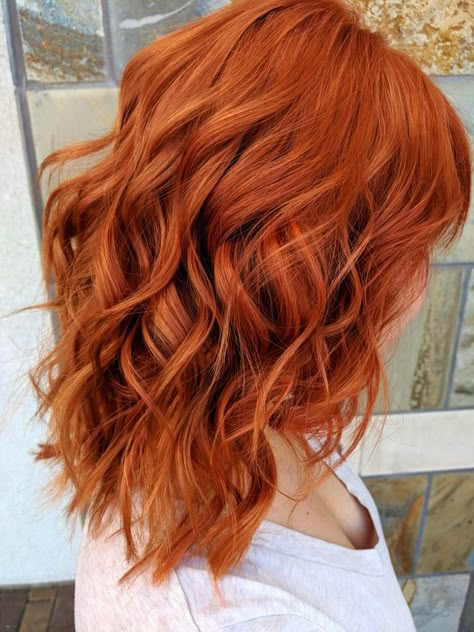 Red Copper Hair Color, Copper Red Hair, Hair Color Orange, Ginger Hair Color, Bright Red Hair, Copper Hair Color, Beautiful Red Hair, Red Copper, Ombre Hair Color