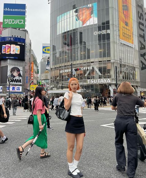 Tokyo Street Fashion Summer, Spring Tokyo Outfit, Japan June Outfit, Tokyo Trip Outfit, Japan Summer Fashion Street Style, Asia Trip Outfit, Outfits For Japan Trip Spring, Outfits For Japan Trip Summer, Korea Trip Outfit