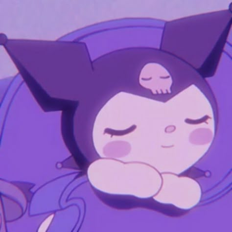 Sleepy Kuromi, Sleepy Sanrio, Goth Kuromi, Pfp Kuromi, Aesthetic Sleep, Art Sanrio, Kuromi Pfp, Kitty Sleeping, Purple Aesthetic Background